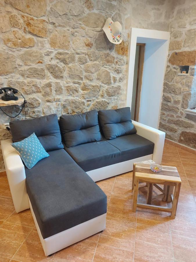 Holiday Home Pepe Banj Luaran gambar