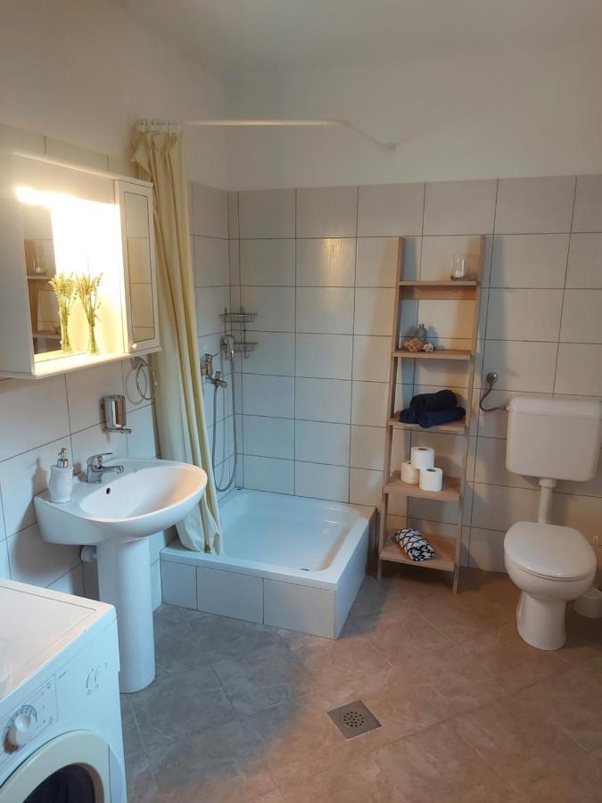 Holiday Home Pepe Banj Luaran gambar